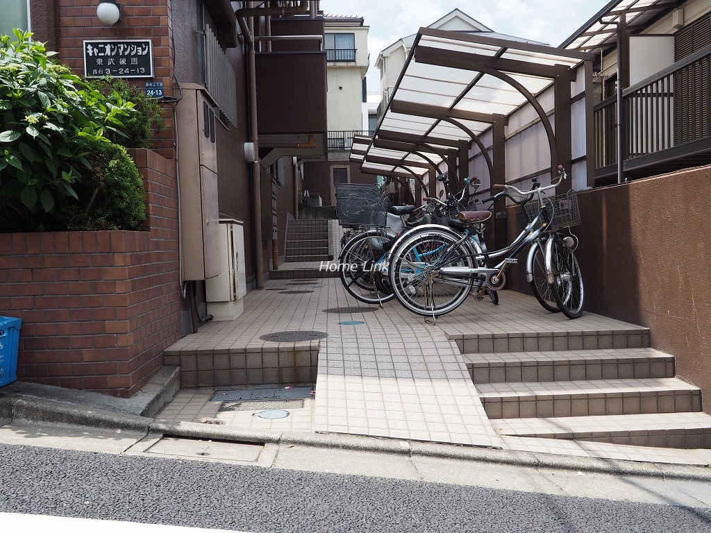 キャニオンマンション東武練馬　エントランス